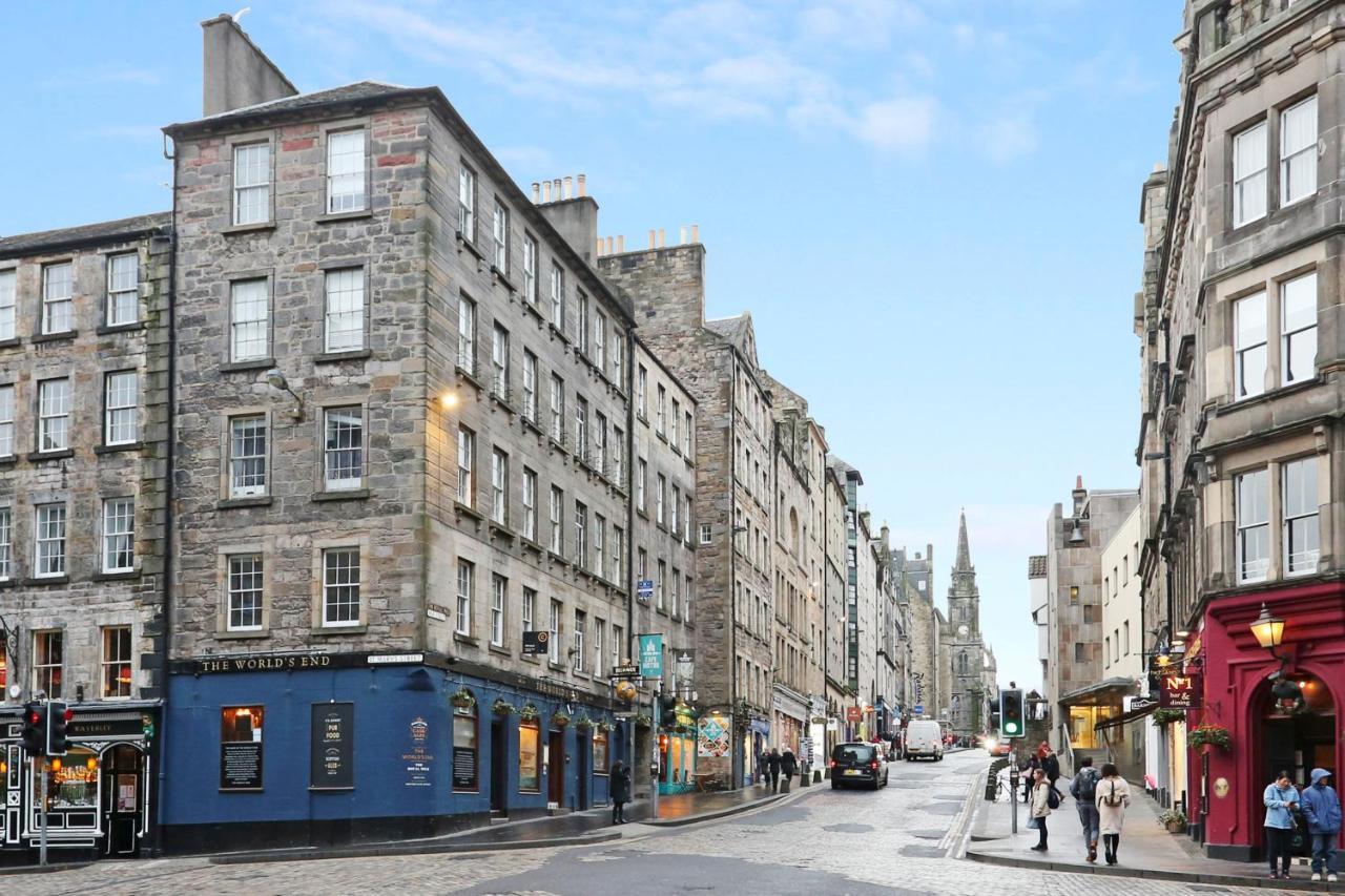 Joivy Refurbished Home On The Royal Mile Edimburgo Exterior foto